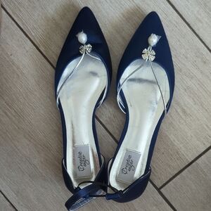 Elegant Navy Blue Women's Shoes by Creative Sugar 42 Missing Strap